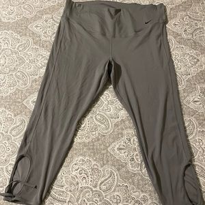 Nike leggings